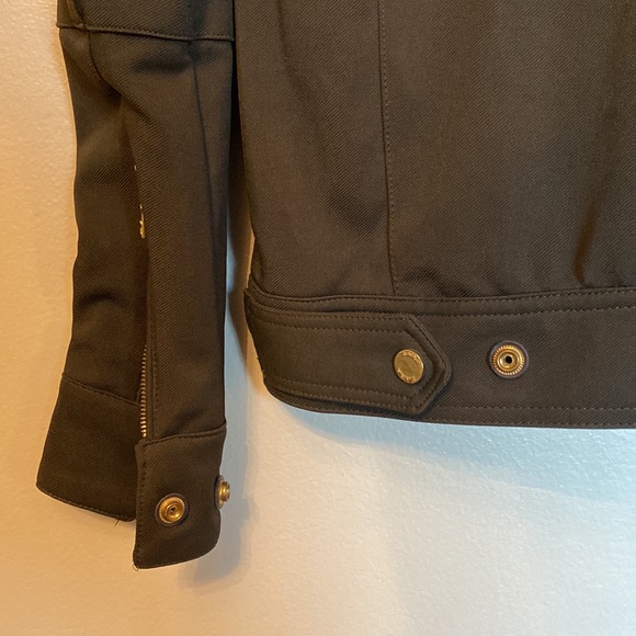 Beautiful Zara Jacket for men/woman size small used but 3 times max! - Picture 4 of 5